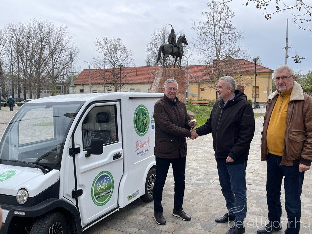 ne_elj_uveghazban 14